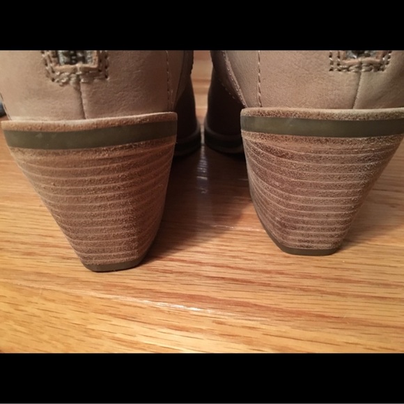 Eileen Fisher ankle boots - Picture 4 of 4